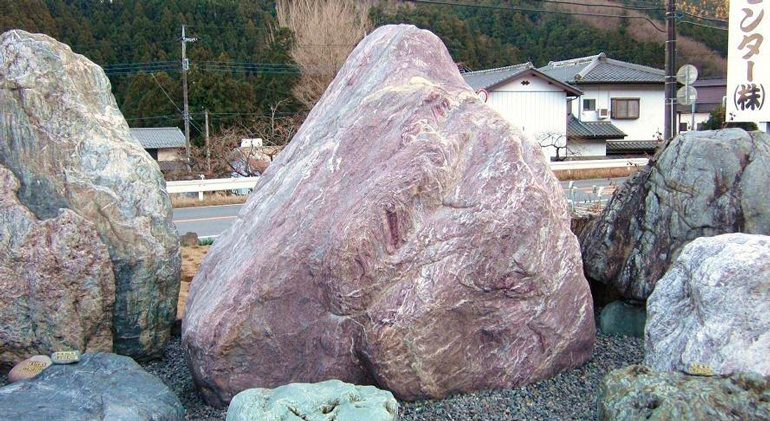 当センターの元祖の『紅すだれ』
